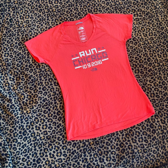 The North face Run Chicago marathon tee - Picture 3 of 7